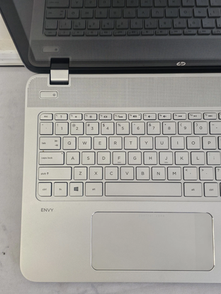 Hp Touchscreen Laptop - AMD A10-5750M - 6GB RAM - 750GB HDD