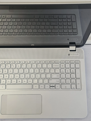 Hp Touchscreen Laptop - AMD A10-5750M - 6GB RAM - 750GB HDD